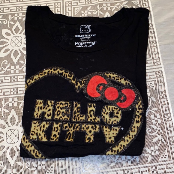 Hello Kitty Tops - Hello Kitty T-shirt
